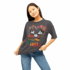 Disney Mickey & Minnie Mouse Holding Hands Cotton T-shirt For Female -Mickey Mouse Shirts Shop unnamed file 250